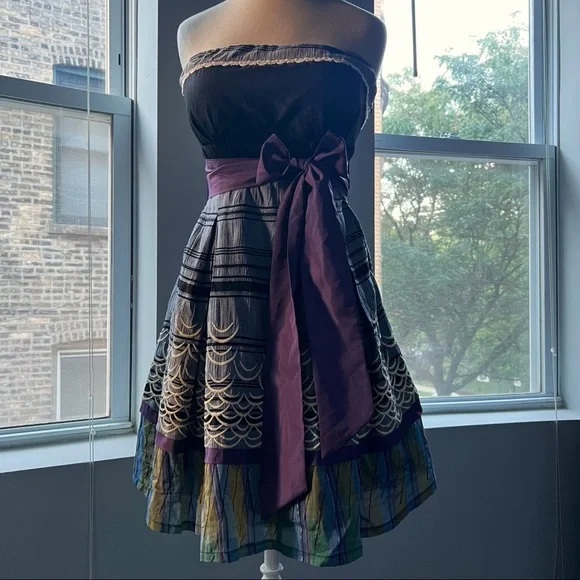 Strapless Dress with Tie Belt - Picture 1 of 4